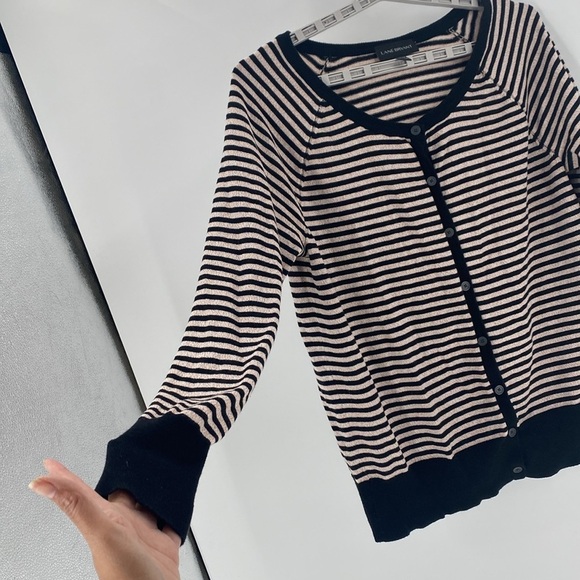 Lane Bryant black white rose gold metallic threaded button down cardigan - Picture 4 of 6